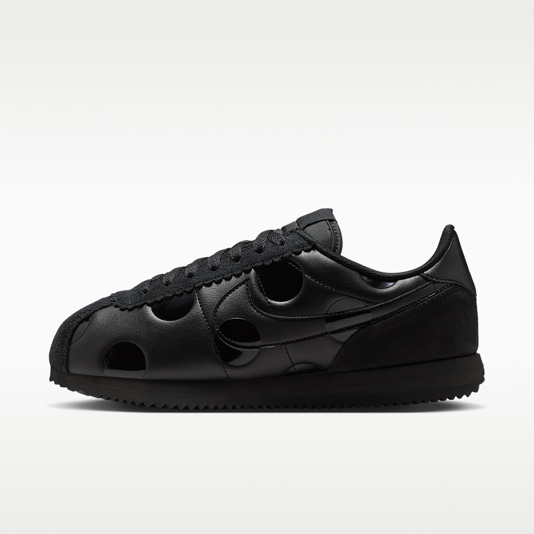 Nike Cortez Women's Shoes. Nike RO